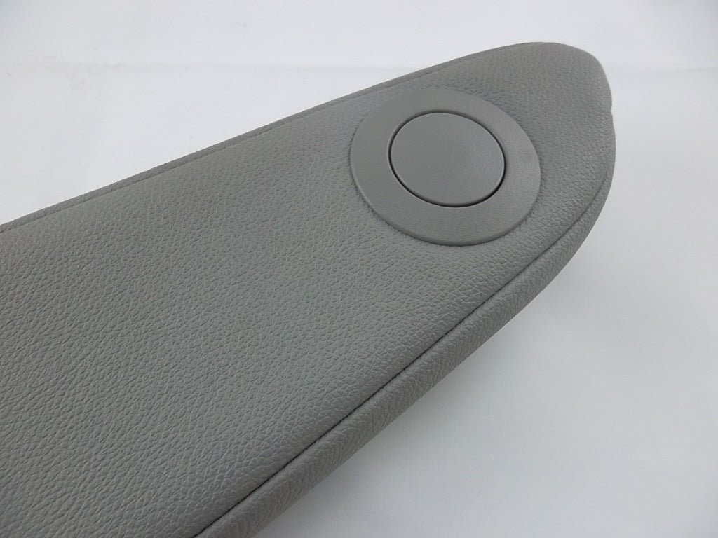 2015-2020 Toyota Sienna Seat Armrest Leather Front Passenger 72810-08120