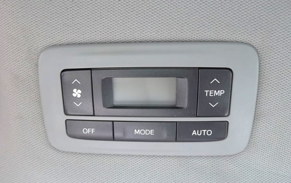 2014-2019 Toyota Sienna Heater AC Temperature Climate Control Rear 55900-08190