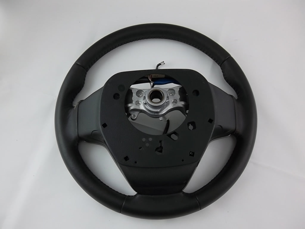 2015-2018 Toyota Sienna Steering Wheel Leather 45100-0E371
