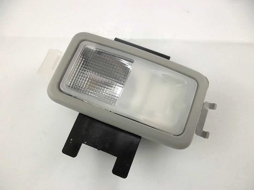 2015-2019 Toyota Sienna Reading Dome Lamp Light 81090-08020