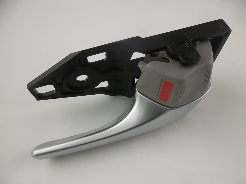 2013-2019 Toyota Sienna Door Handle Interior Front Passenger 69205-08020