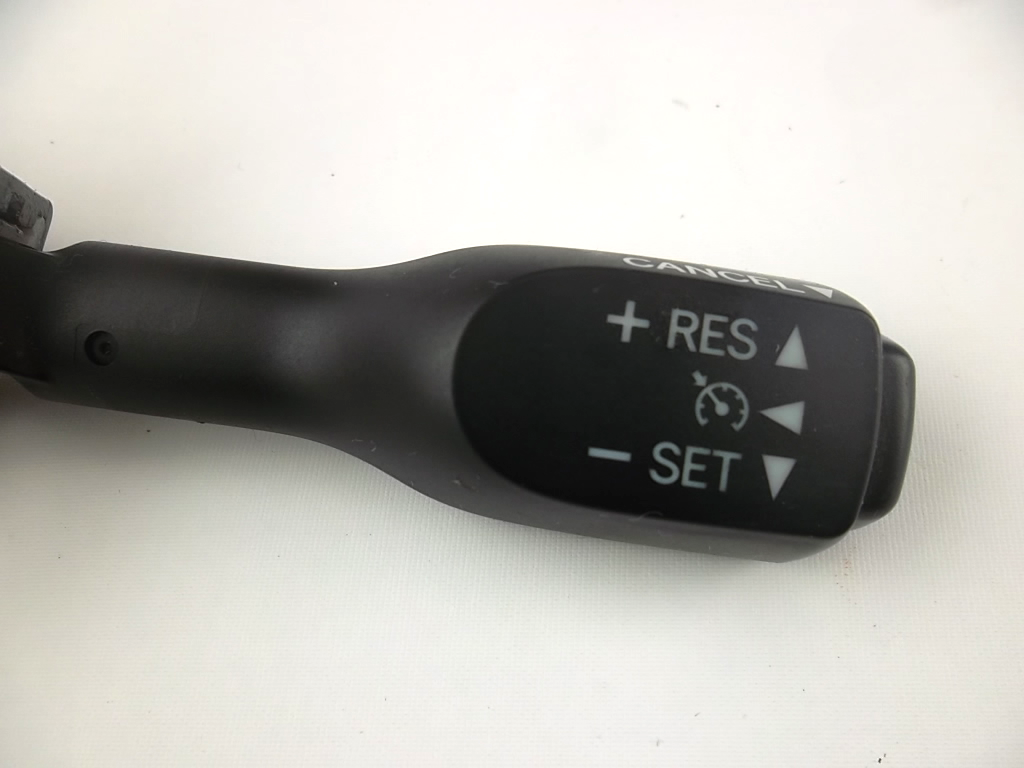 2015-2017 Toyota Sienna Cruise Control Switch 84632-0E030