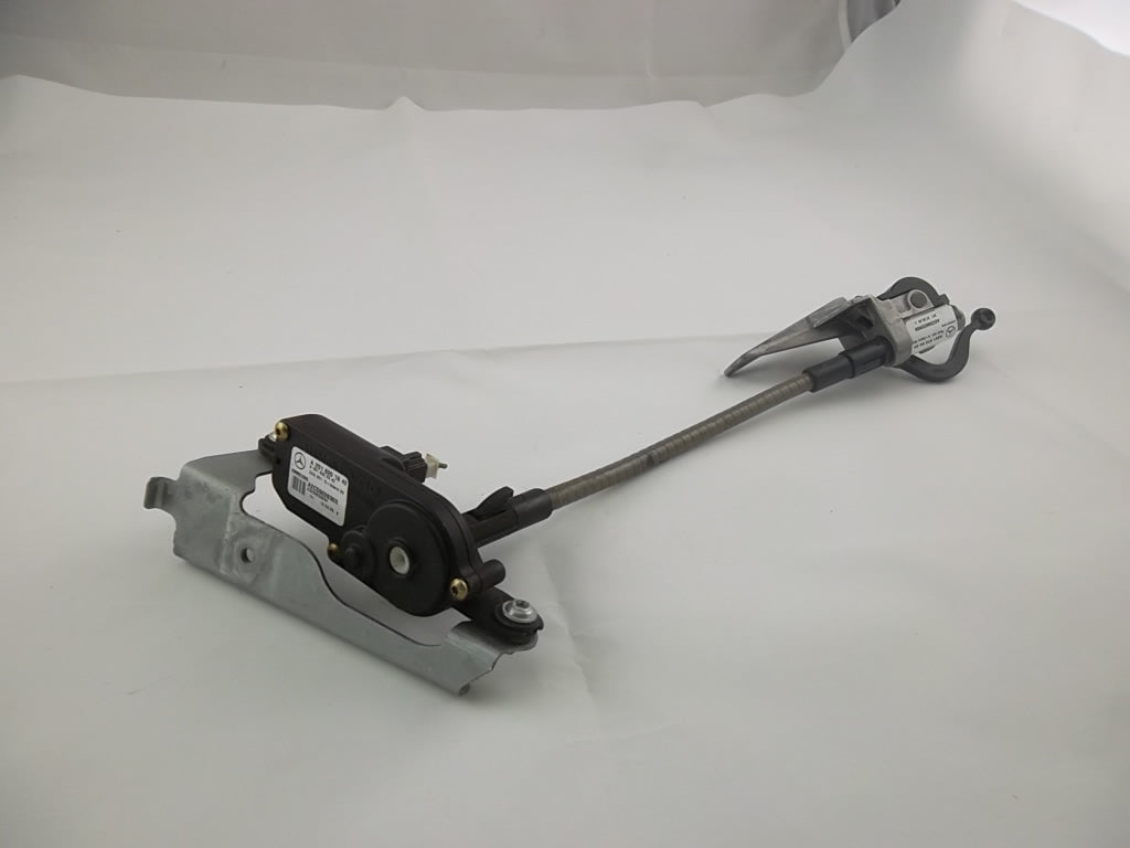 2006-2010 Mercedes Benz R350 Rear Passenger Quarter Window Motor/Regulator