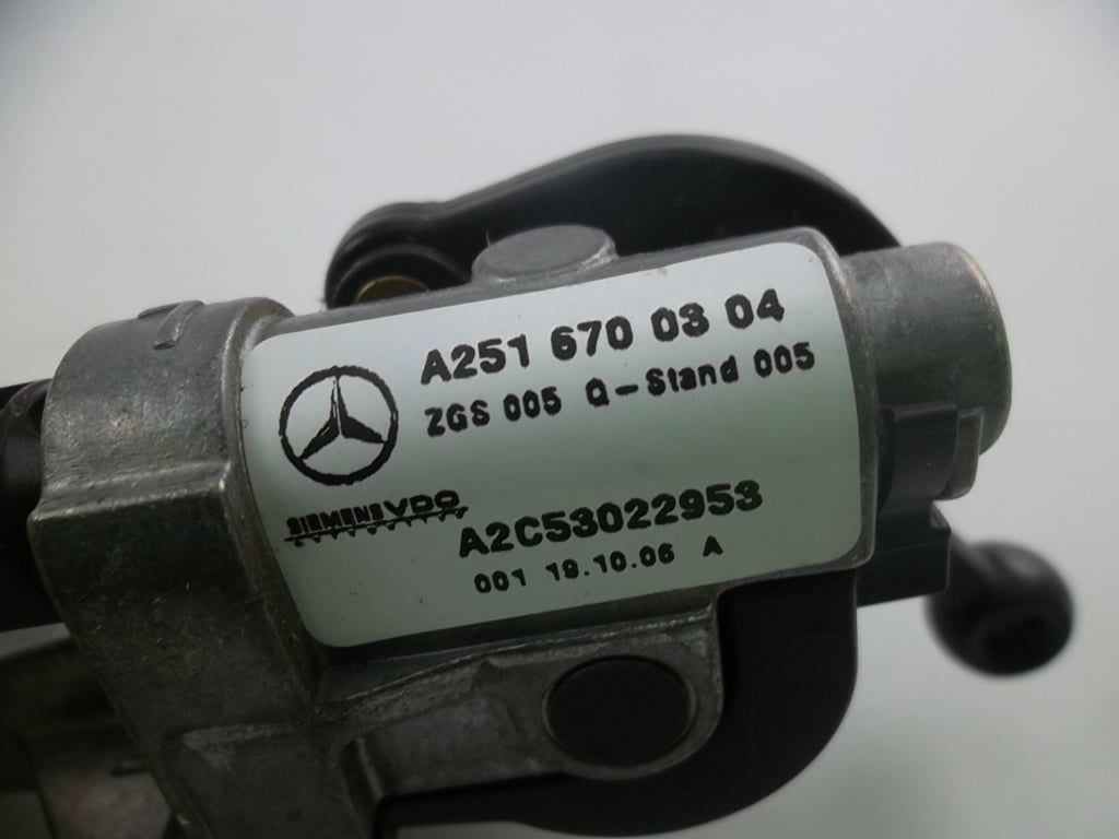 2006-2010 Mercedes Benz R350 Rear Driver Quarter Window Motor/Regulator