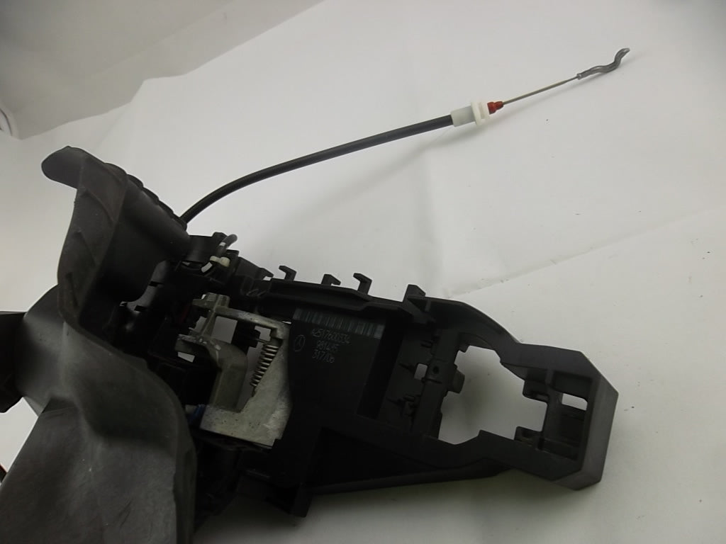 2006-2010 Mercedes Benz R350 Front Driver Exterior Door Handle 164-760-05-70