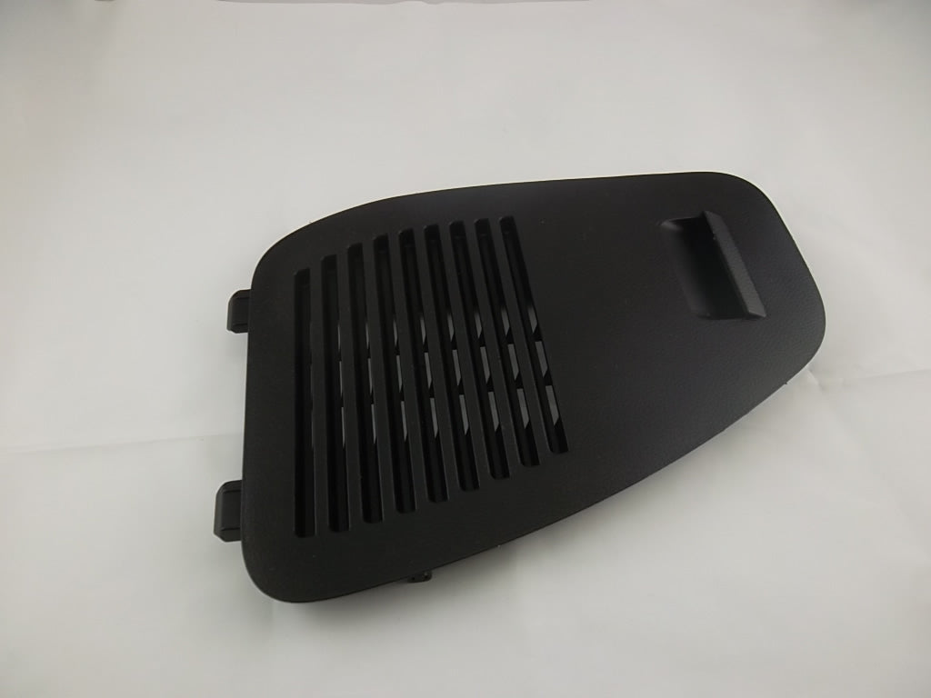 Quarter Trim Jack Cover 64766-0R030-C0 Toyota RAV4 Gasoline 2013-2018