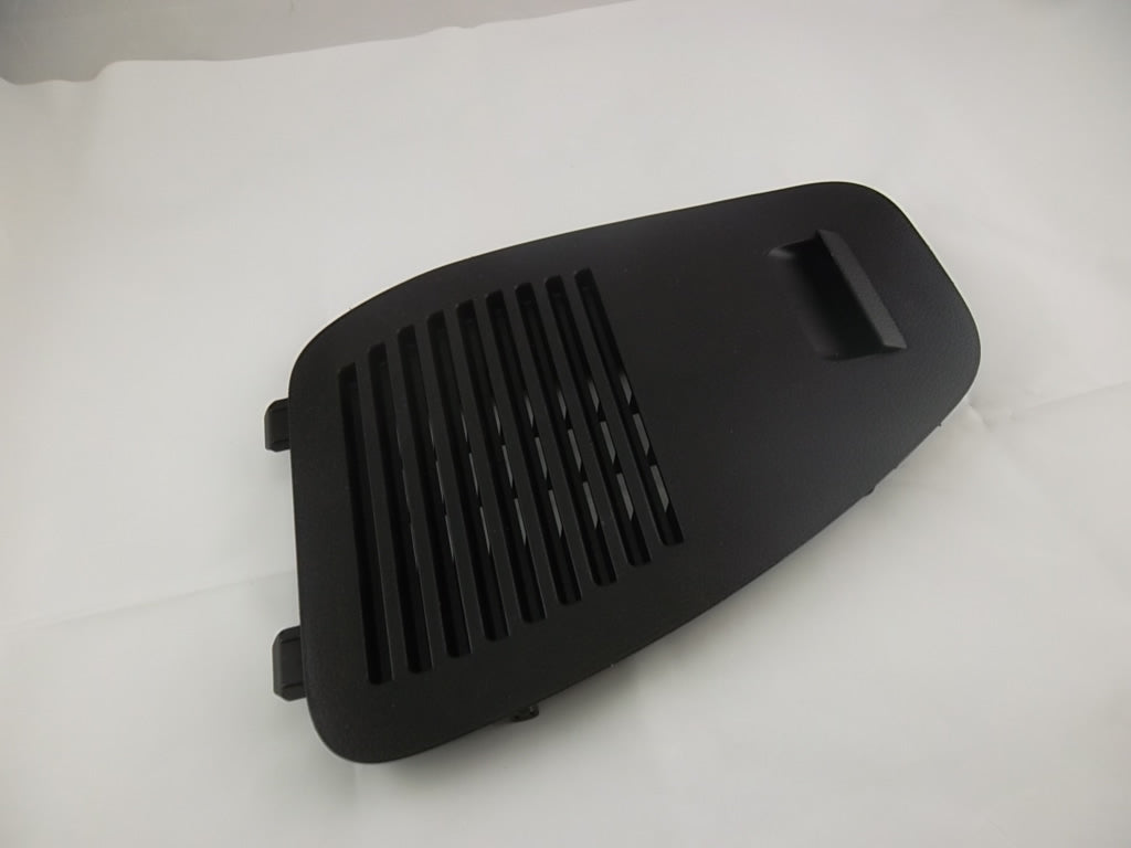 Quarter Trim Jack Cover 64766-0R030-C0 Toyota RAV4 Gasoline 2013-2018