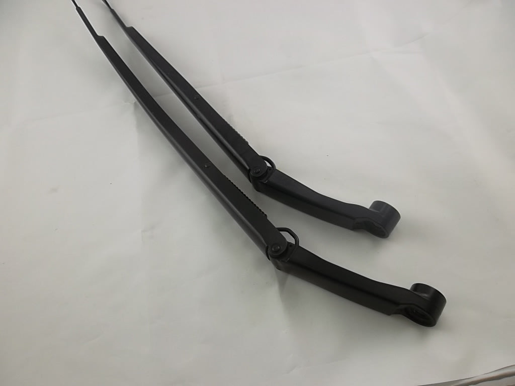 2014-2018 Toyota RAV4 Windshield Wiper Arm Set 85221-0R030