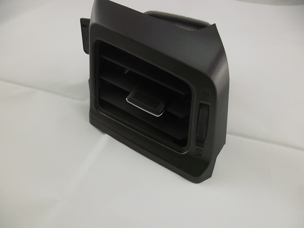 Front Passenger Air Vent 55680-0R020 Toyota RAV4 2018 2017 2016 2015 2014