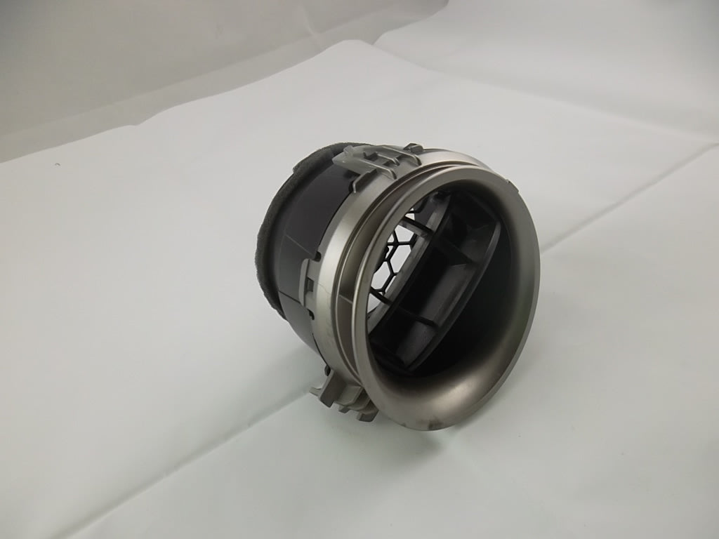 2014-2018 Toyota RAV4 Front Dash Air Vent 55660-0R010