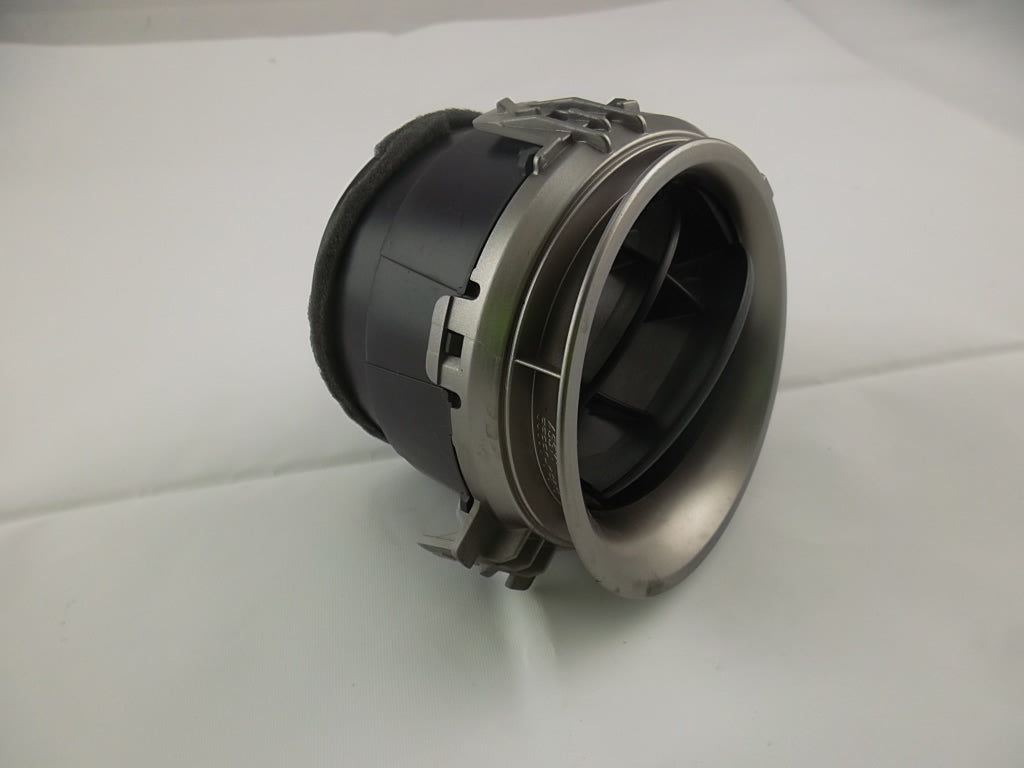 2014-2018 Toyota RAV4 Front Dash Air Vent 55660-0R010