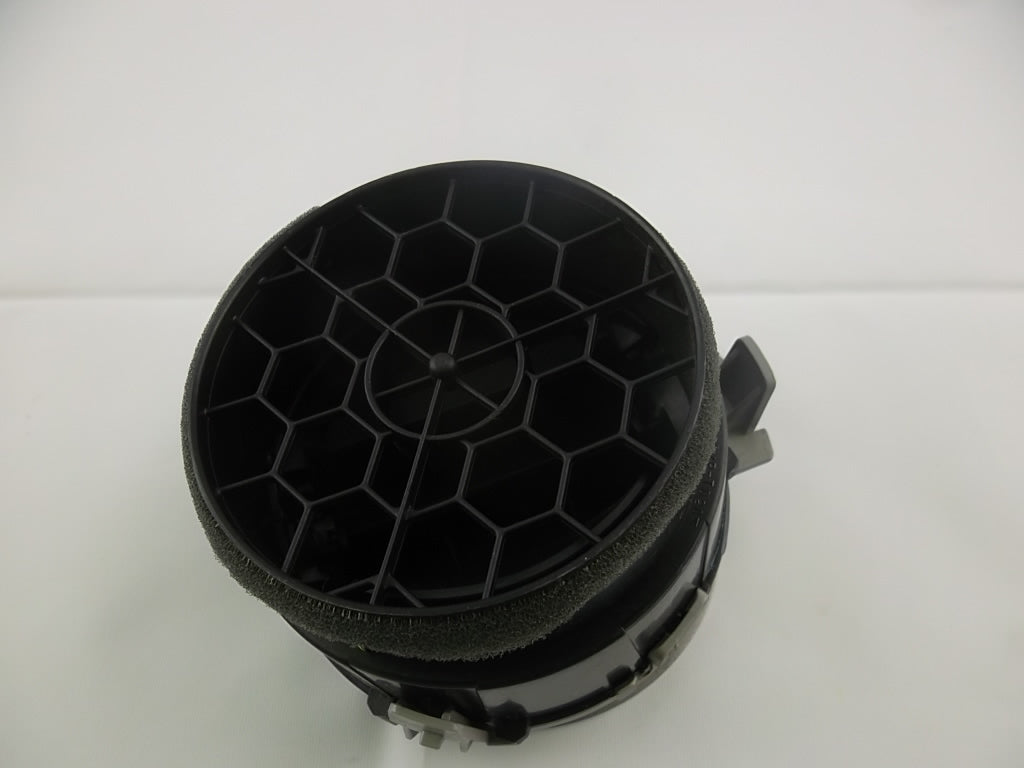 2014-2018 Toyota RAV4 Front Dash Air Vent 55660-0R010