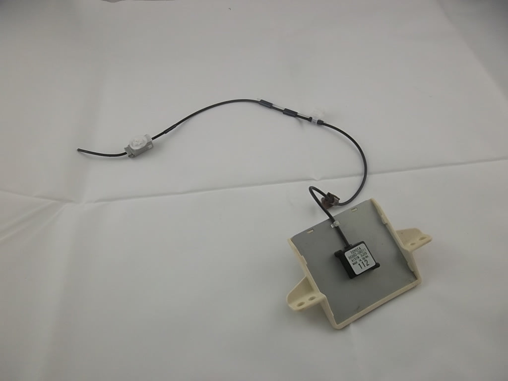 Antenna Assy Navigation 86860-0R011 Toyota RAV4 Gasoline 2014 2013