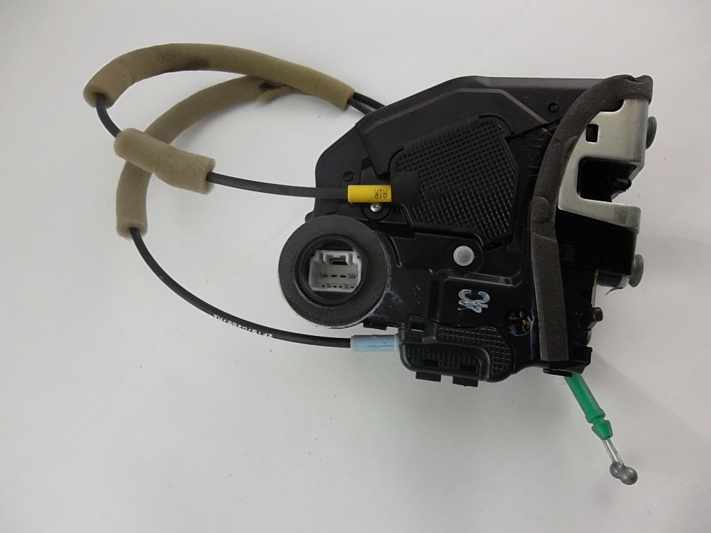 2012-2015 Toyota Camry Corolla Door Lock Actuator Rear Passenger 69050-06100