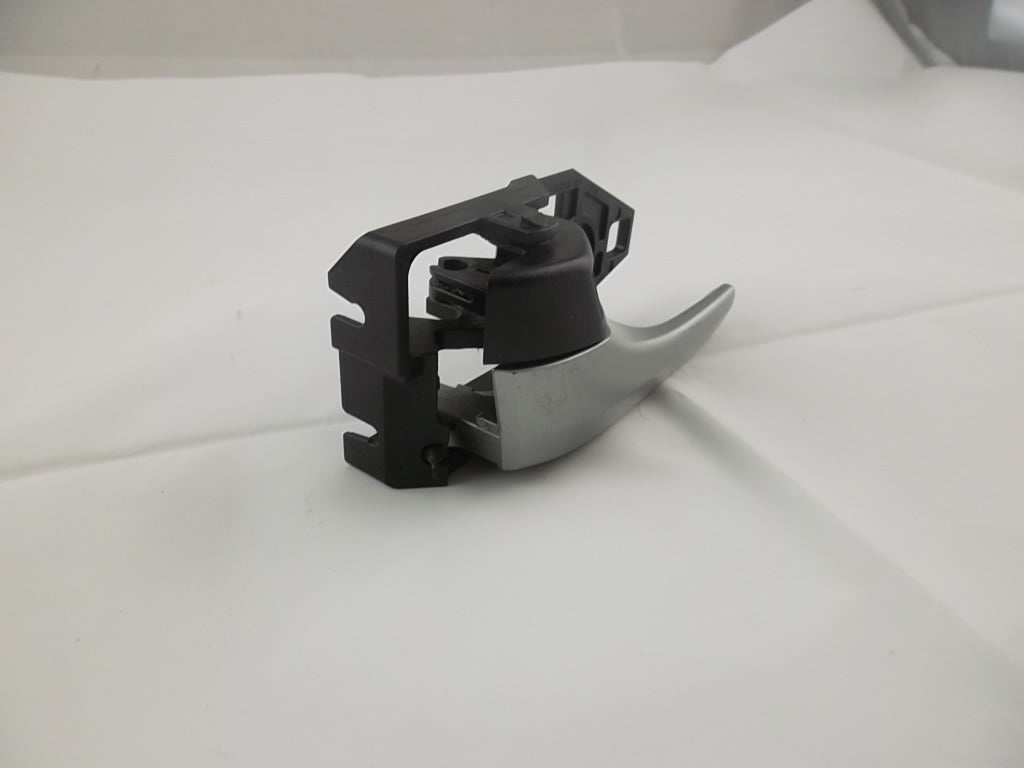 2012-2017 Toyota Camry Door Handle Inner Driver 69206-06091