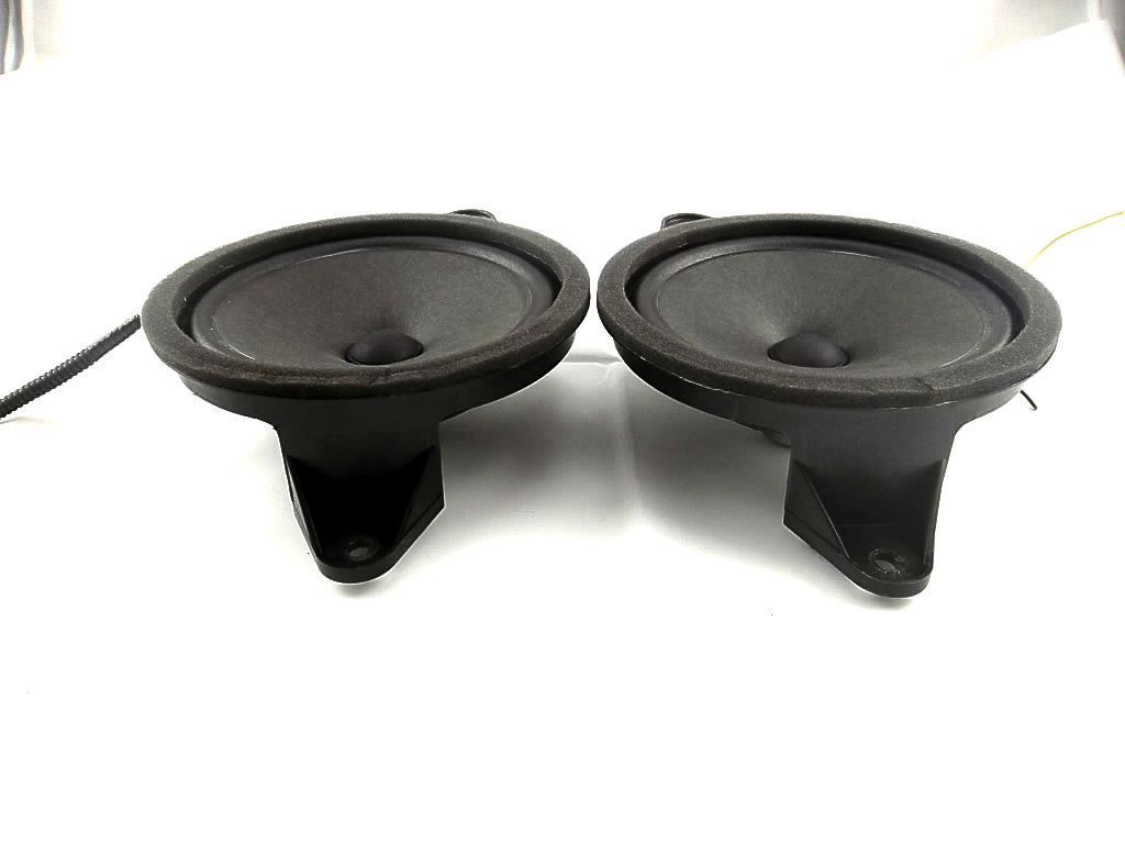 2011-2020 Toyota Sienna Rear Speaker Set 86160-08170