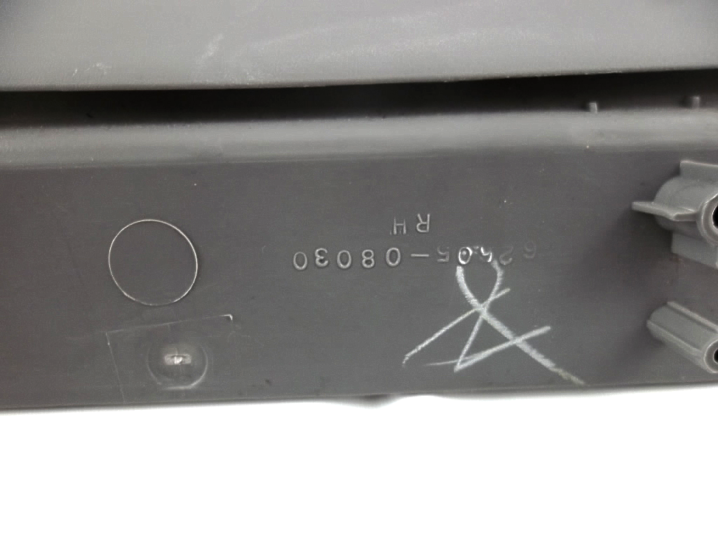 2011-2020 Toyota Sienna Armrest Lid Rear Passenger 62605-08030