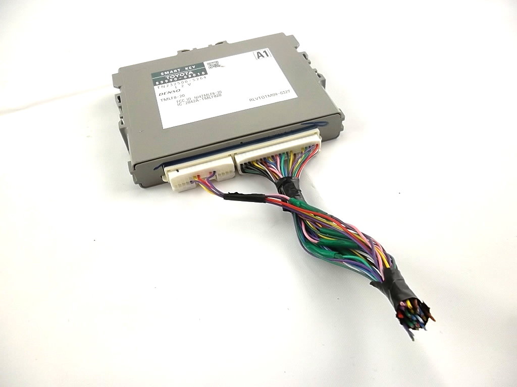 2013-2019 Toyota Sienna Smart Key Computer Module 89990-08010
