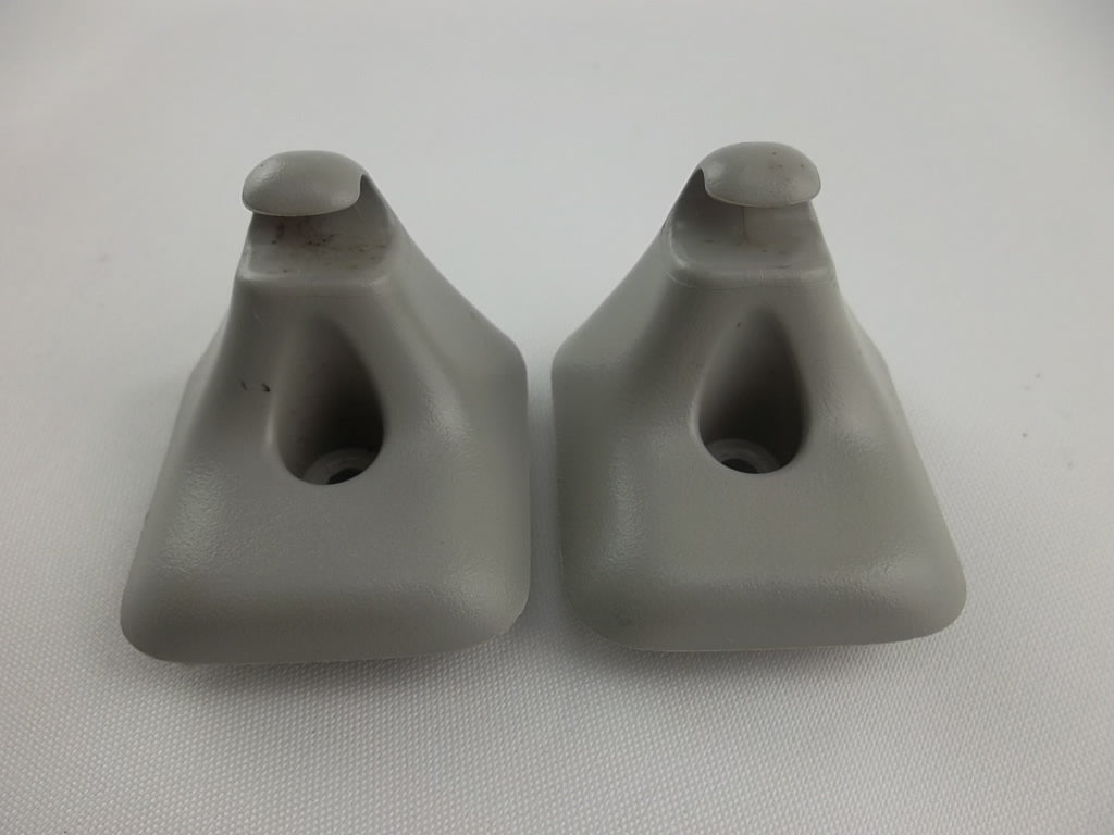 2011-2014 Toyota Sienna Visor Clip Set 74348-08020