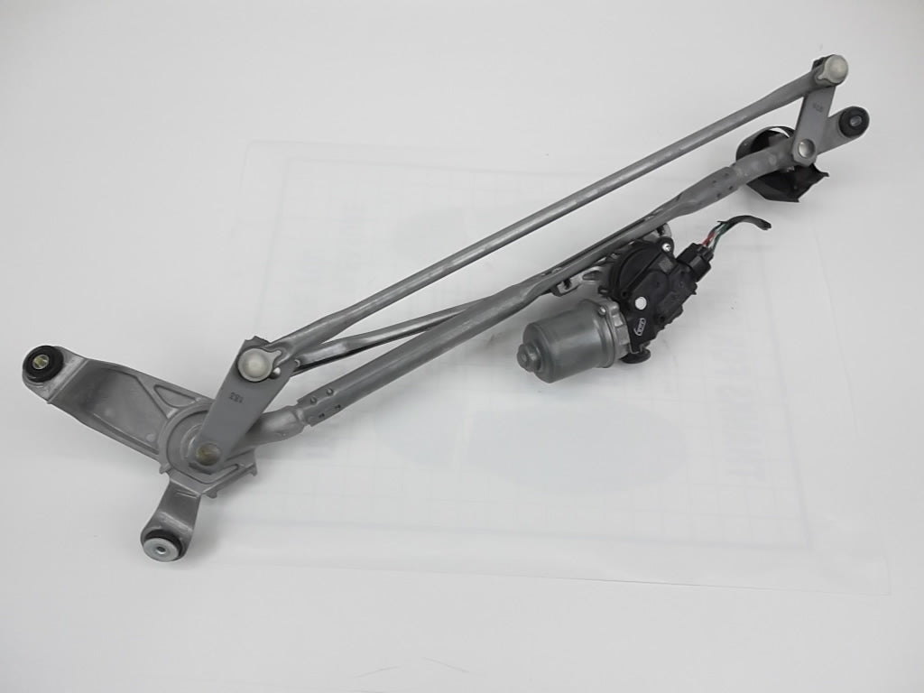 2011-2020 Toyota Sienna Wiper Transmission Linkage w/motor 85150-08020
