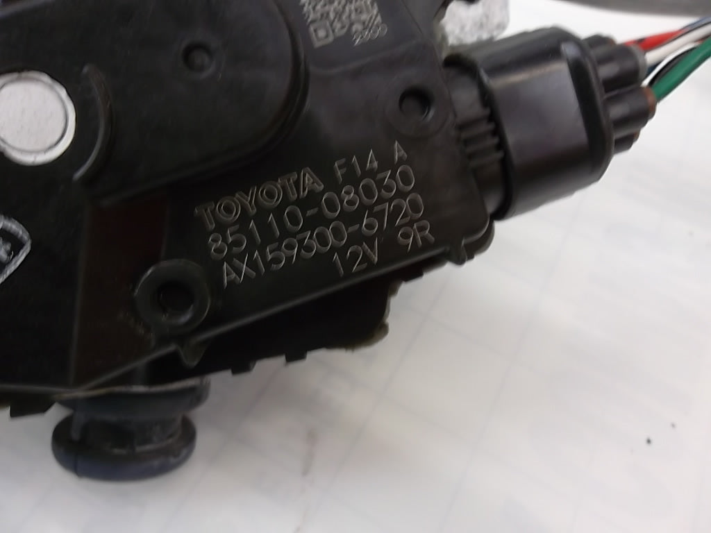 2011-2020 Toyota Sienna Wiper Transmission Linkage w/motor 85150-08020