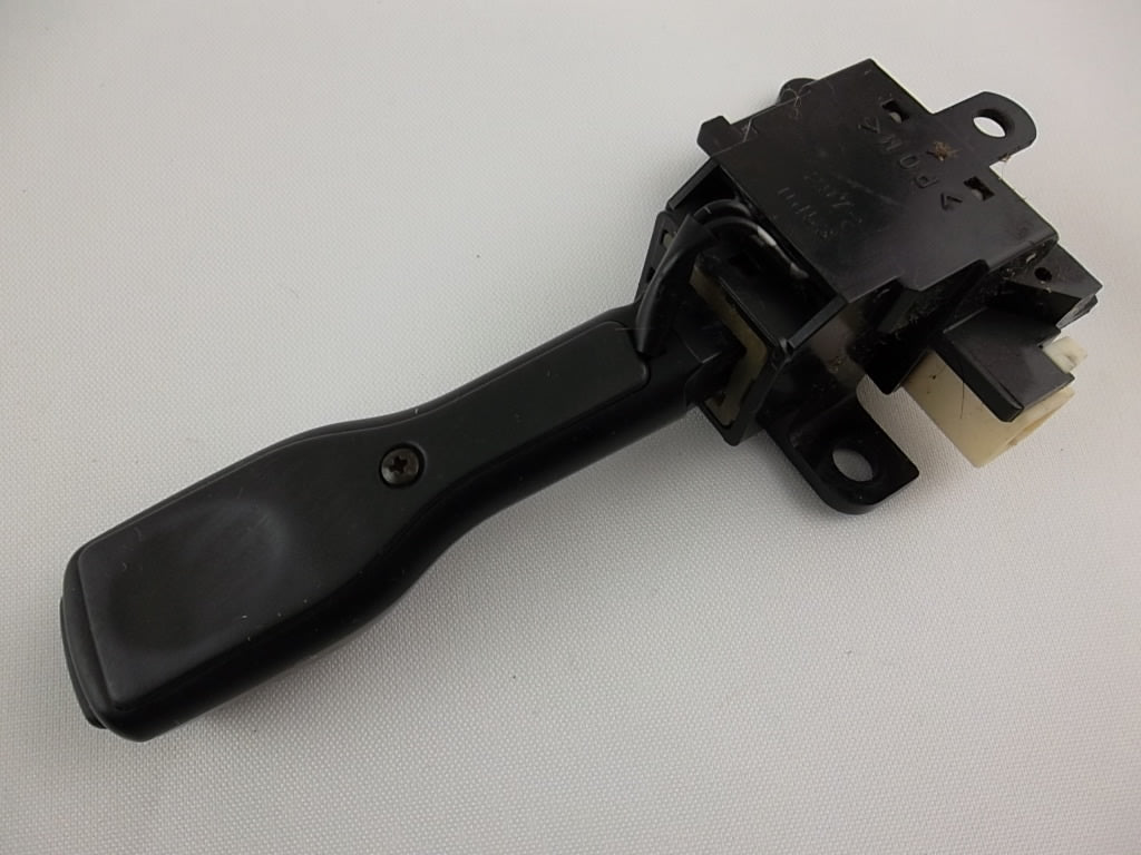 Toyota Camry Lexus Cruise Control Switch 84632-08021