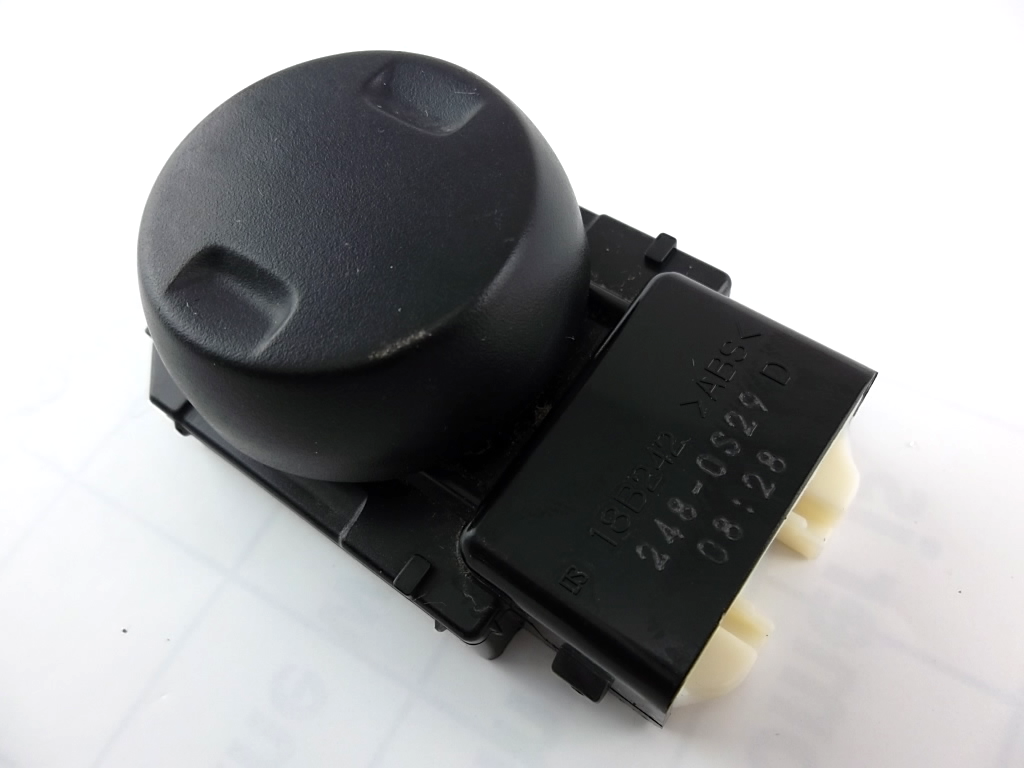 Toyota Camry RAV4 Front Seat Lumbar Switch 84920-08010