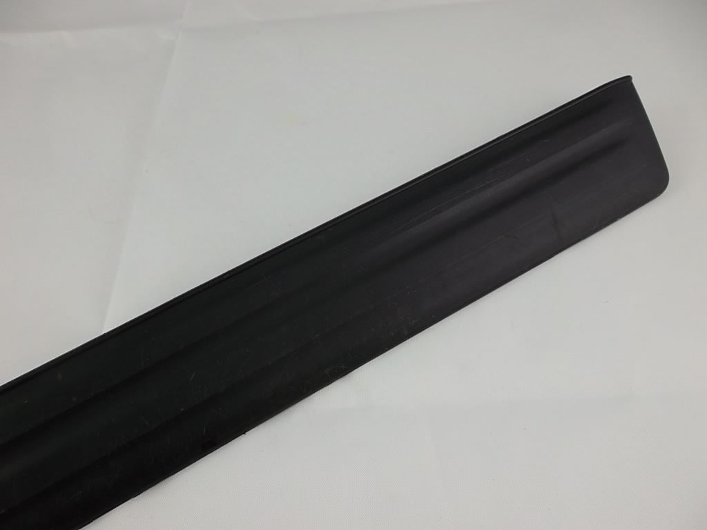 2012-2016 Toyota Camry Front Door Scuff Plate Passenger 67911-06030
