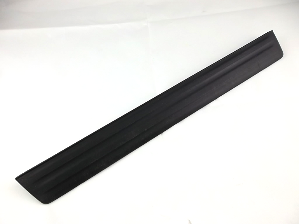 2012-2016 Toyota Camry Front Door Scuff Plate Passenger 67911-06030
