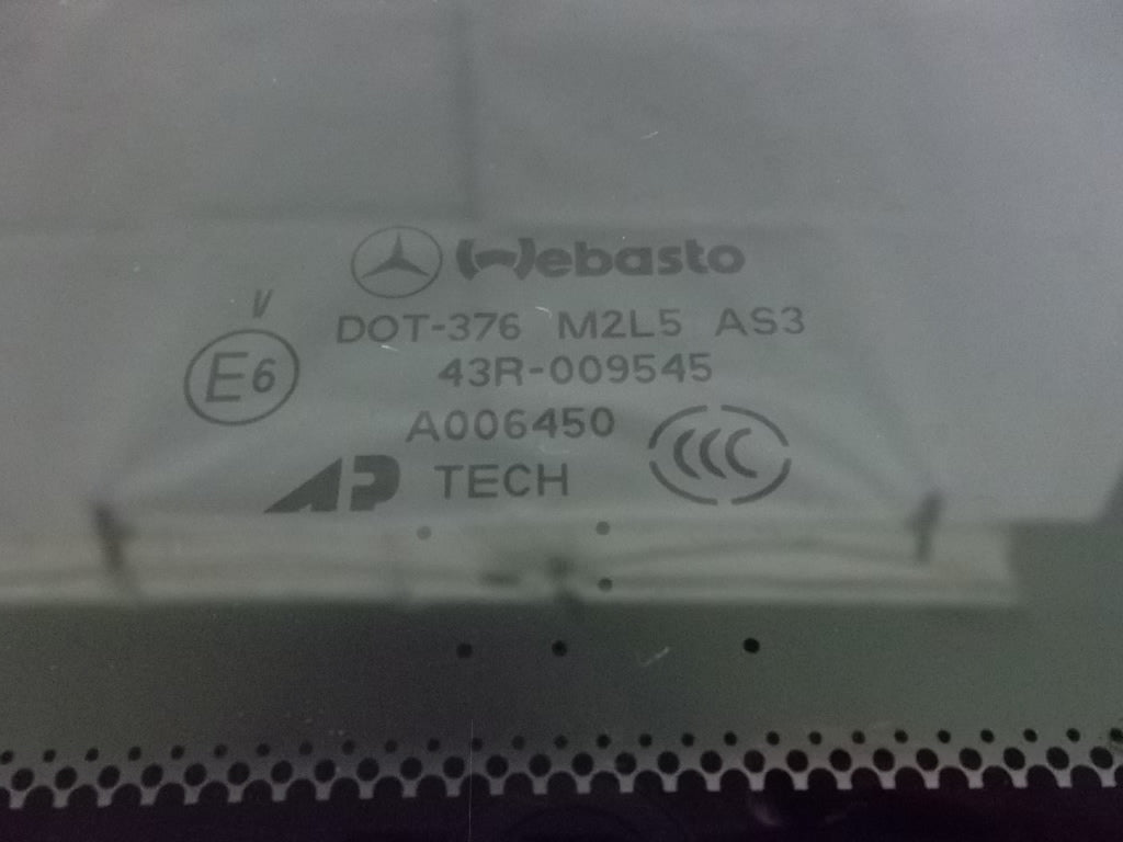 2006-2012 Mercedes Benz R350 R500 R320 R-Class Roof Glass Front Panoramic 251-780-01-21