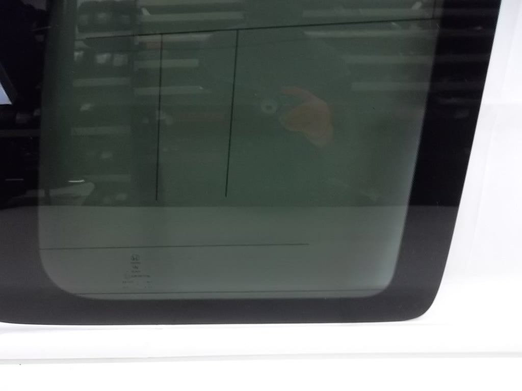 2009-2015 Honda Pilot Quarter Glass Passenger 73510-SZA-A10