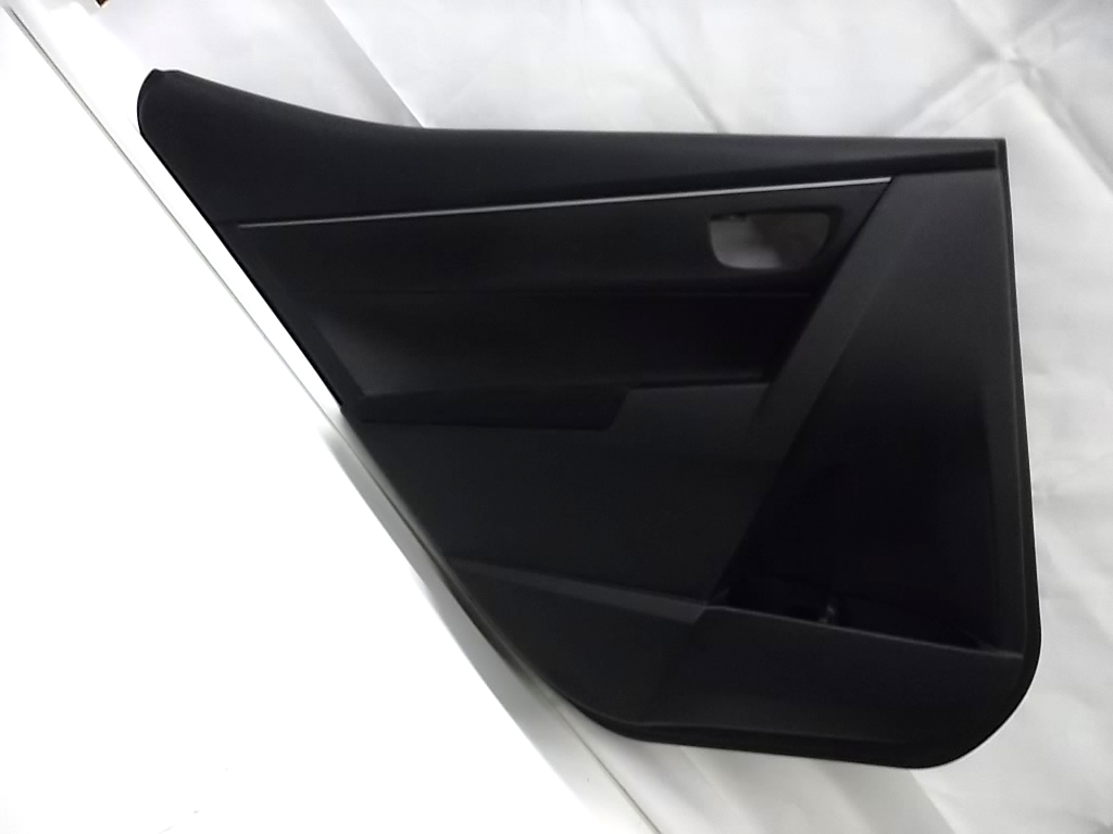 Rear Door Trim Panel Driver 67640-02Q91 Toyota Corolla 2014-2018