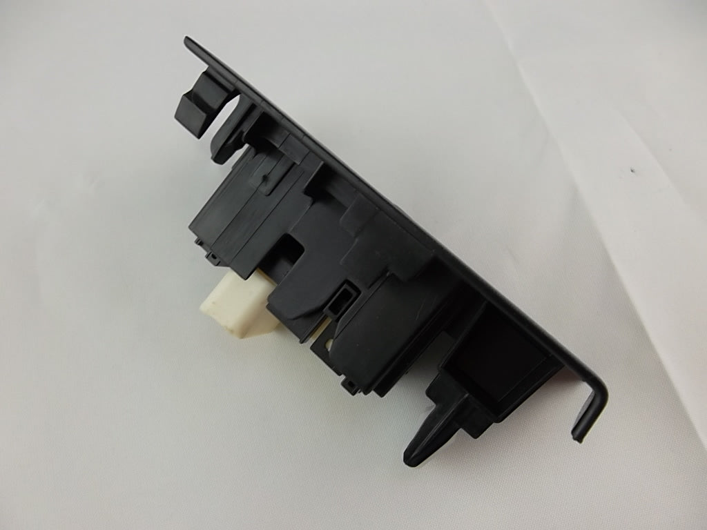 2014-2018 Toyota Corolla Rear Window Switch Driver 84810-06030