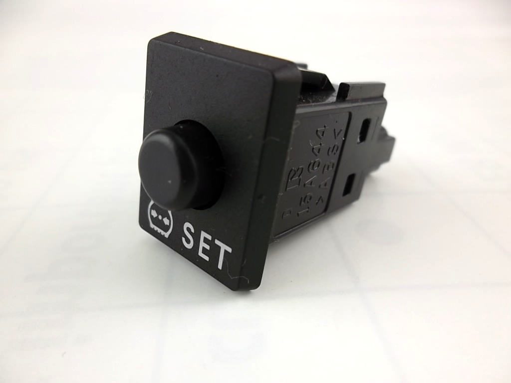 Toyota Tire Pressure Monitoring System TPMS Reset Switch 84746-AE010