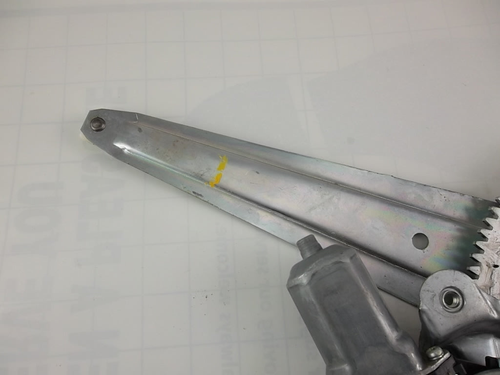 2007-2011 Toyota Camry Rear Window Regulator Driver 69804-06110