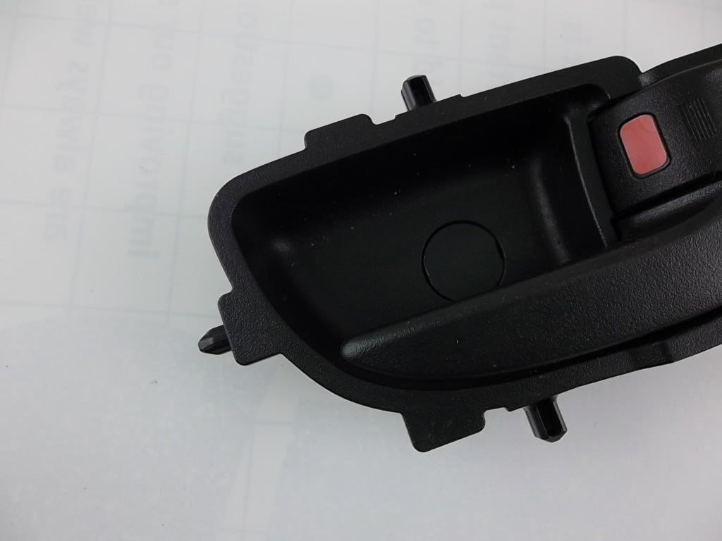 2014-2018 Toyota Corolla Door Handle Passenger 69205-02270