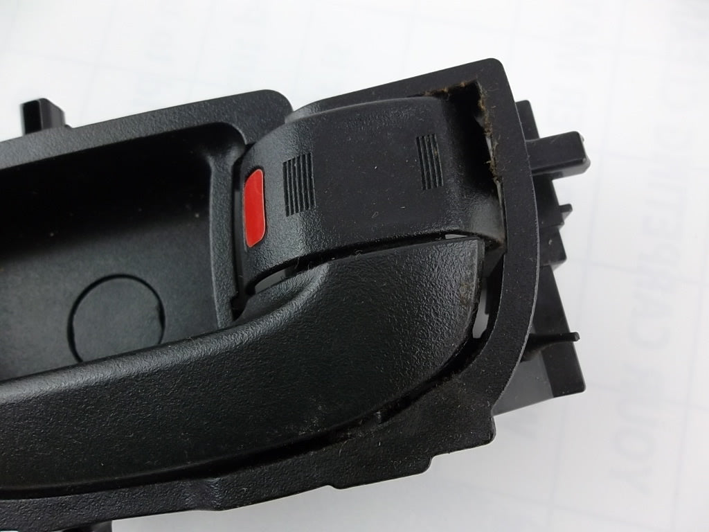 2014-2018 Toyota Corolla Door Handle Passenger 69205-02270