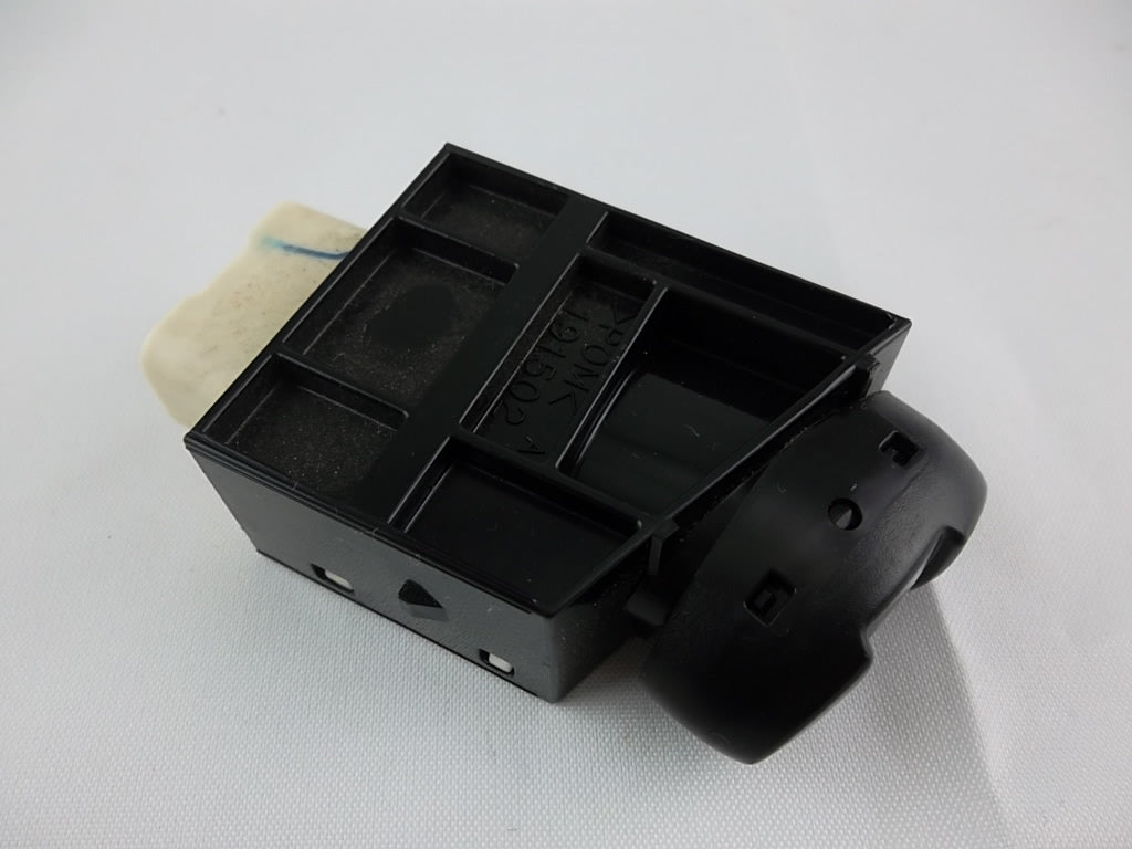 2004-2010 Toyota Sienna Interior Dome Light Switch 84170-AE030