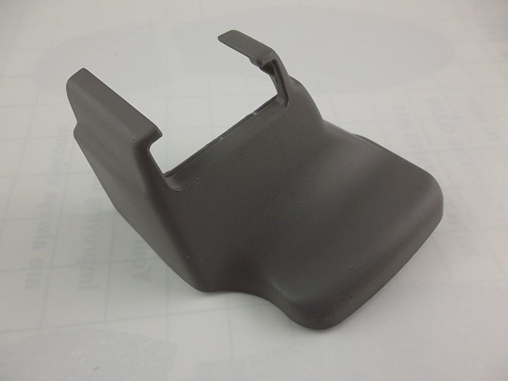 2004-2010 Toyota Sienna Front Seat Track End Cover Passenger 72137-AE040