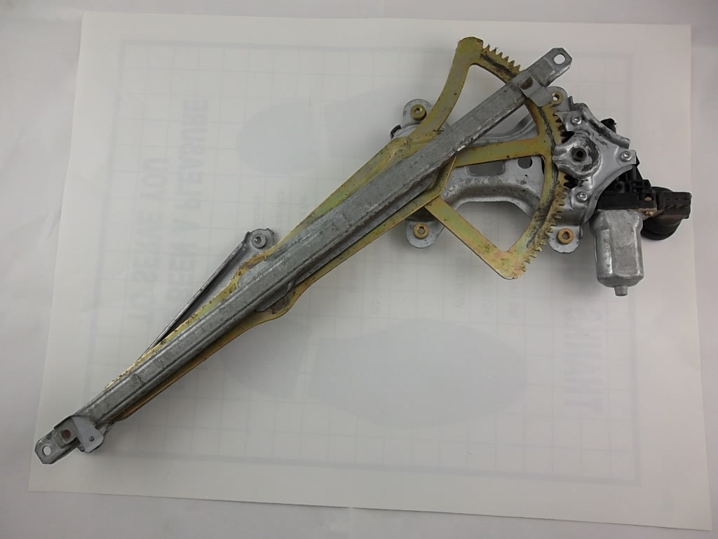 2004-2010 Toyota Sienna Front Window Regulator Driver 69802-AE010