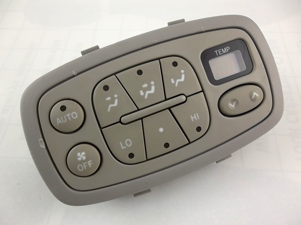 2004-2006  Toyota Sienna Rear Climate Temperature Control 55900-08100