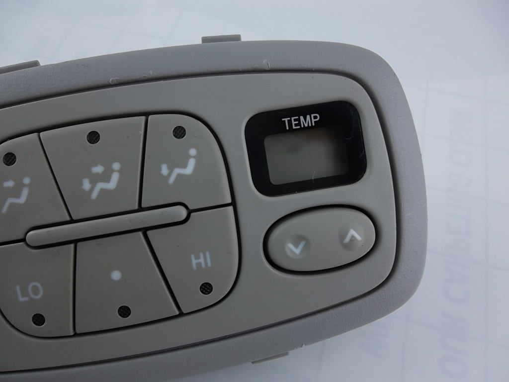 2004-2006  Toyota Sienna Rear Climate Temperature Control 55900-08100