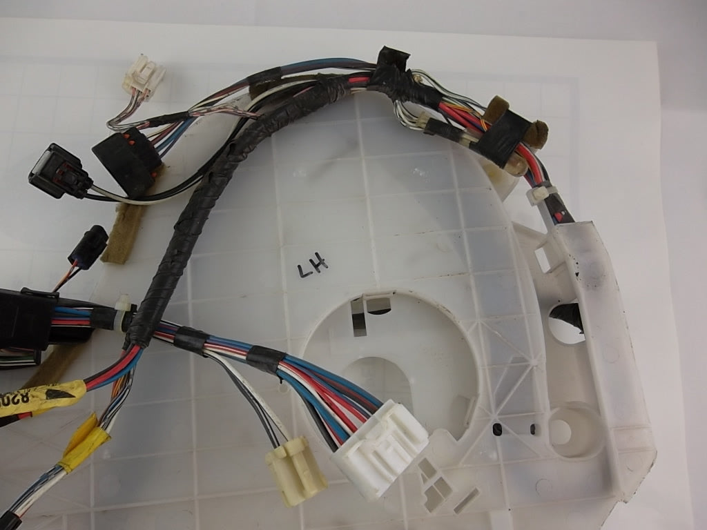 2004-2010  Toyota Sienna Rear Door Wire Harness Driver 82054-08020
