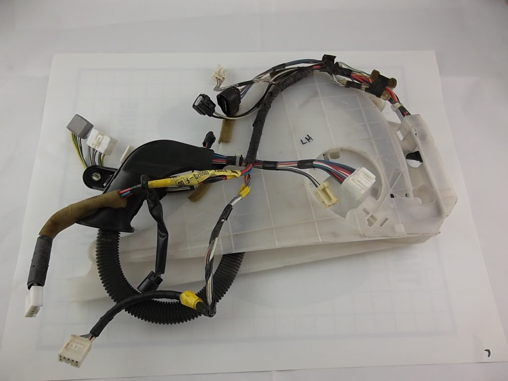 2004-2010  Toyota Sienna Rear Door Wire Harness Driver 82054-08020