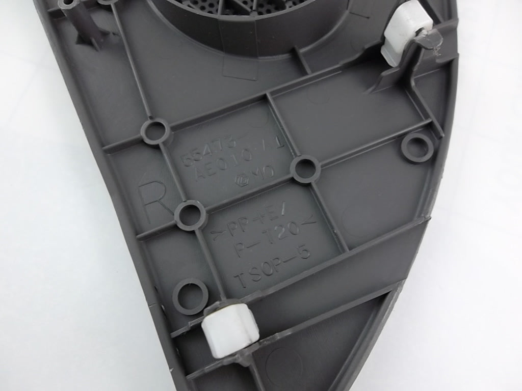 2004-2006  Toyota Sienna Dash Speaker Cover Passenger 55473-AE010