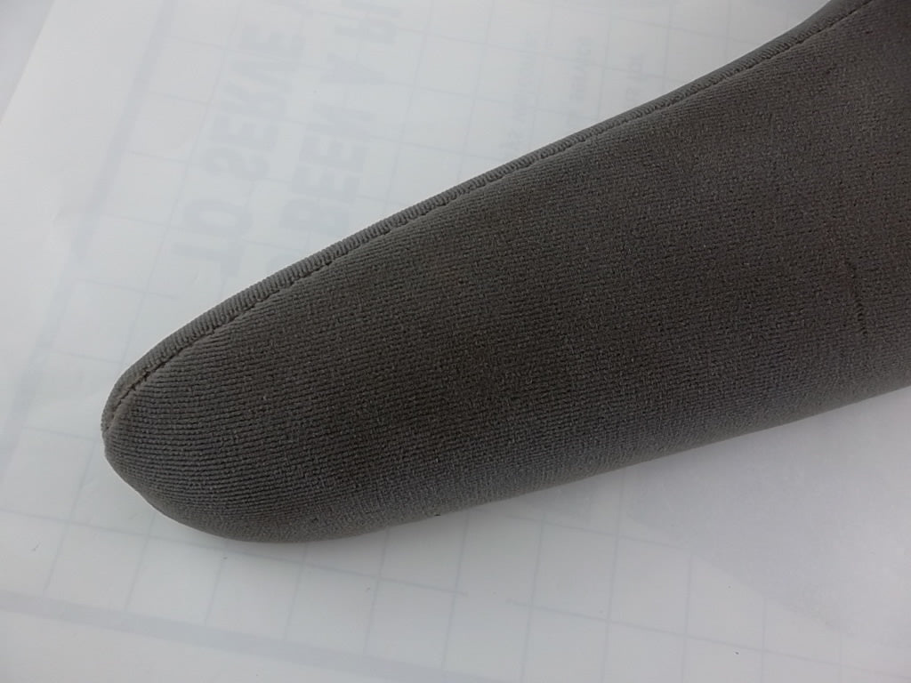 2004-2010 Toyota Sienna Front Seat Armrest Passenger 72820-08030 FC12 Gray