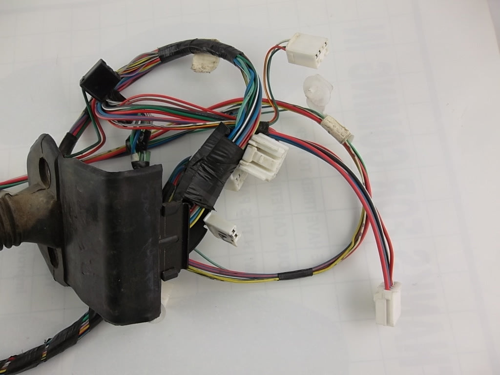 2004-2006  Toyota Sienna Front Door Wire Harness Passenger 82151-AE010