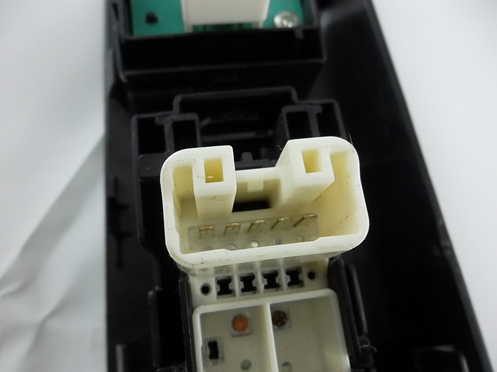 2014-2018 Toyota RAV4 Front Window Switch Passenger 84810-06030
