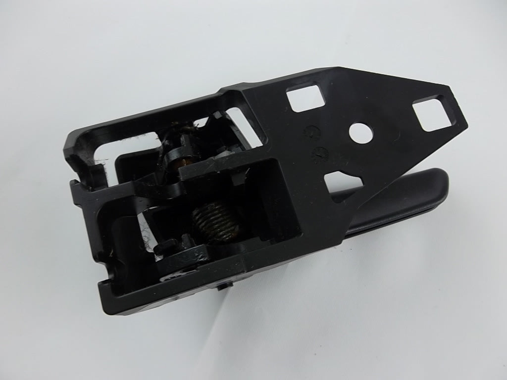 Toyota RAV4 Highlander Door Handle Inner Passenger 69205-0R030