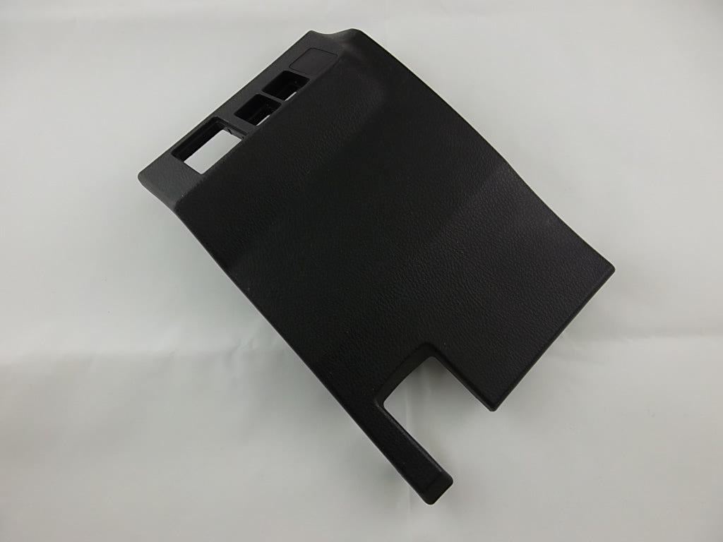 2013-2018 Toyota RAV4 Cabin Fuse Box Cover 55545-0R030